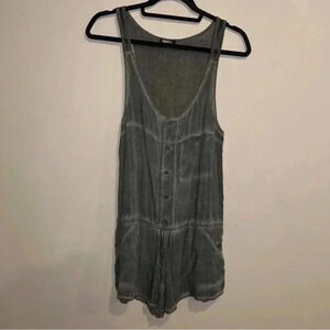 Aritzia  - TNA Romper